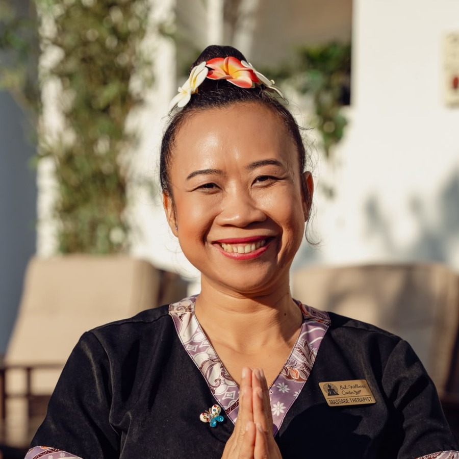 Rian, terapeută la Bali Wellness Center